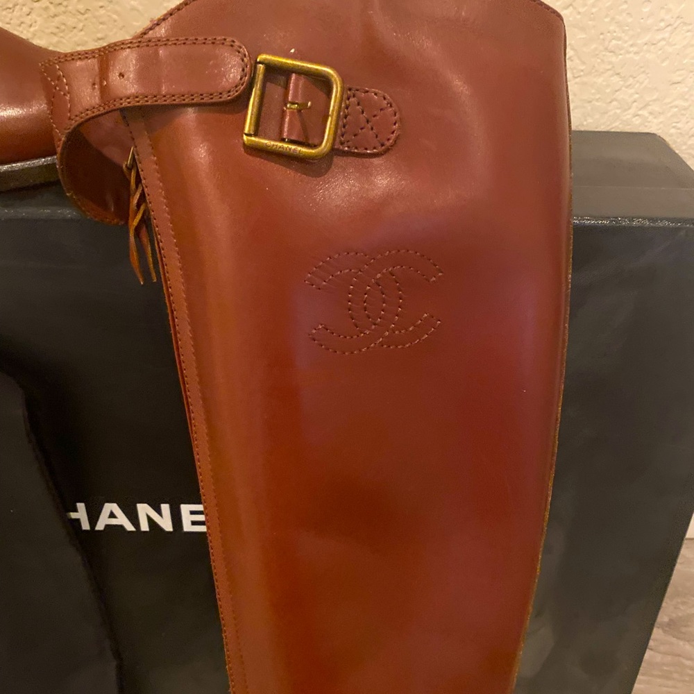 Authentic brown Chanel boots 36